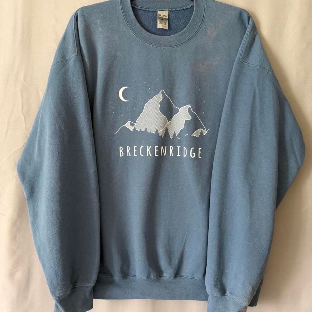 Gildan Women's Blue Sweatshirt